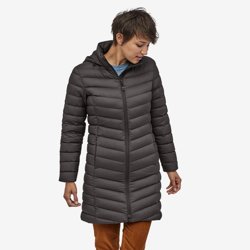 Patagonia Women's Silent Down Parka, Black / S