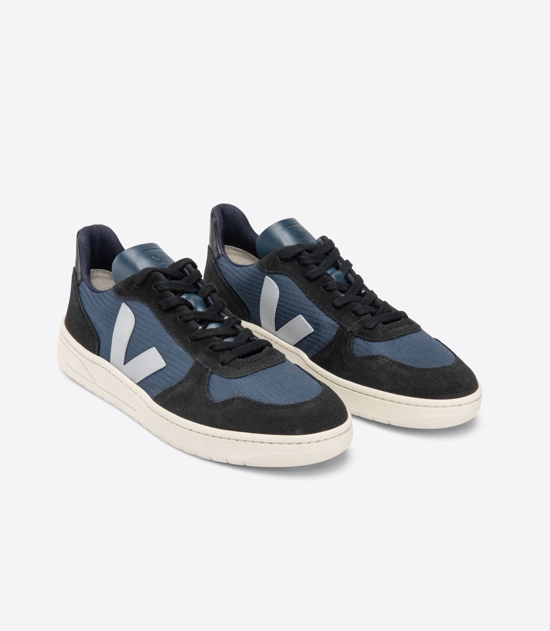 Veja Men's V-10 Ripstop, Nautico Oxford Grey Black / 42