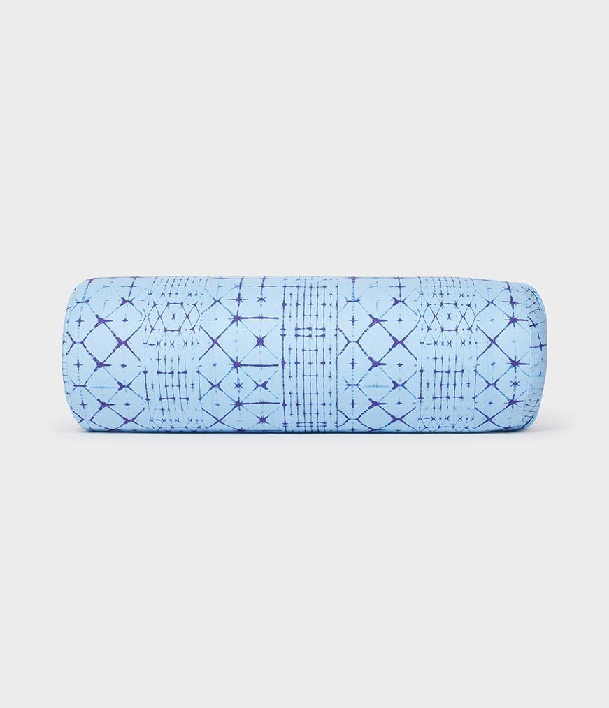 Manduka Enlight Round Bolster, Star Dye Clear Blue