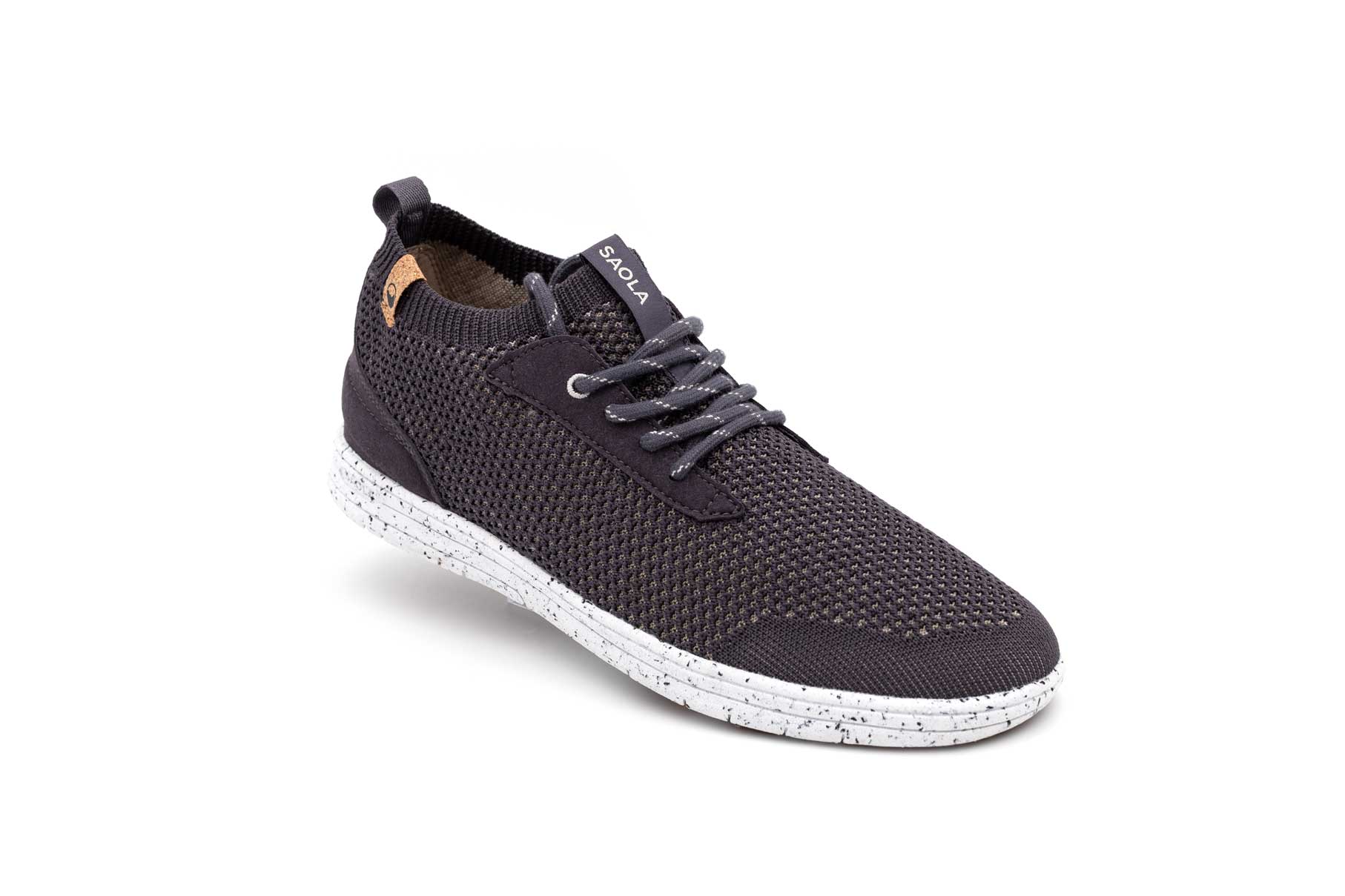 Saola Women's Mindo - 100% vegan, Obsidian / 37