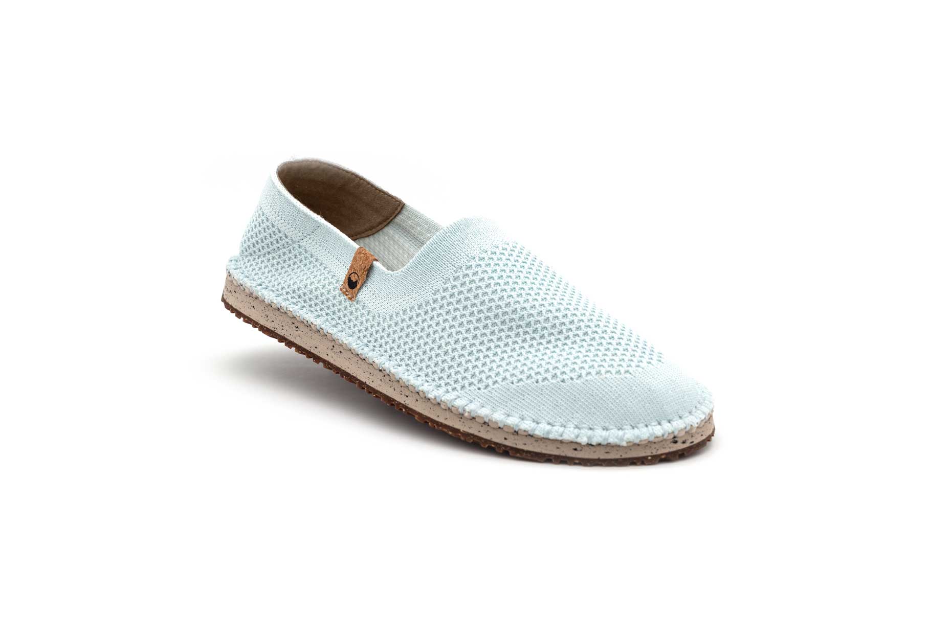 Saola Women's Sequoia - 100% vegan, MISTY BLUE / 37
