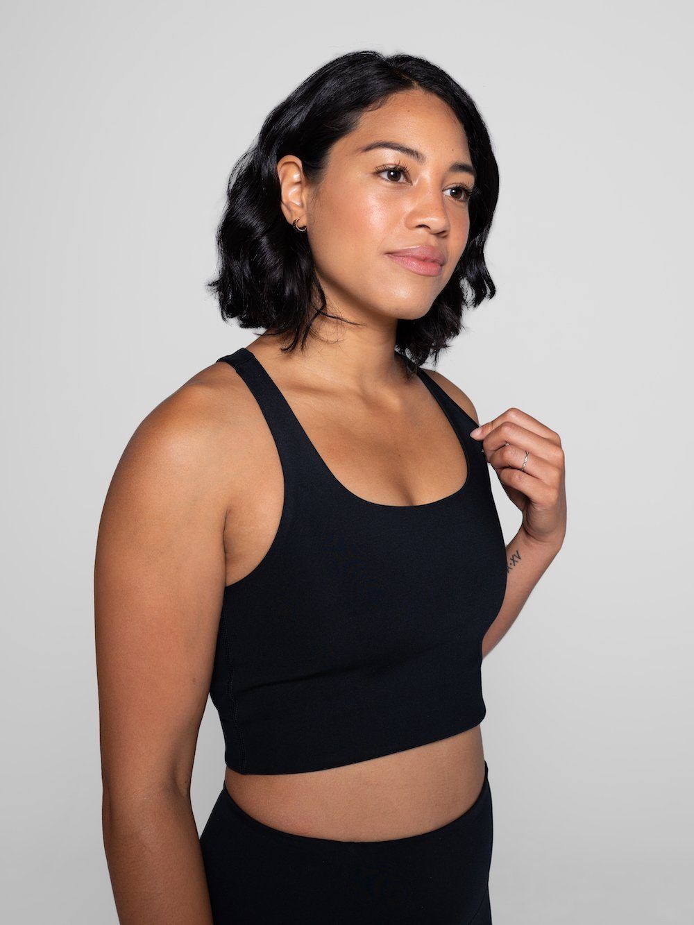 Girlfriend Collective Paloma Sports Bra | Weekendbee, Black / XS