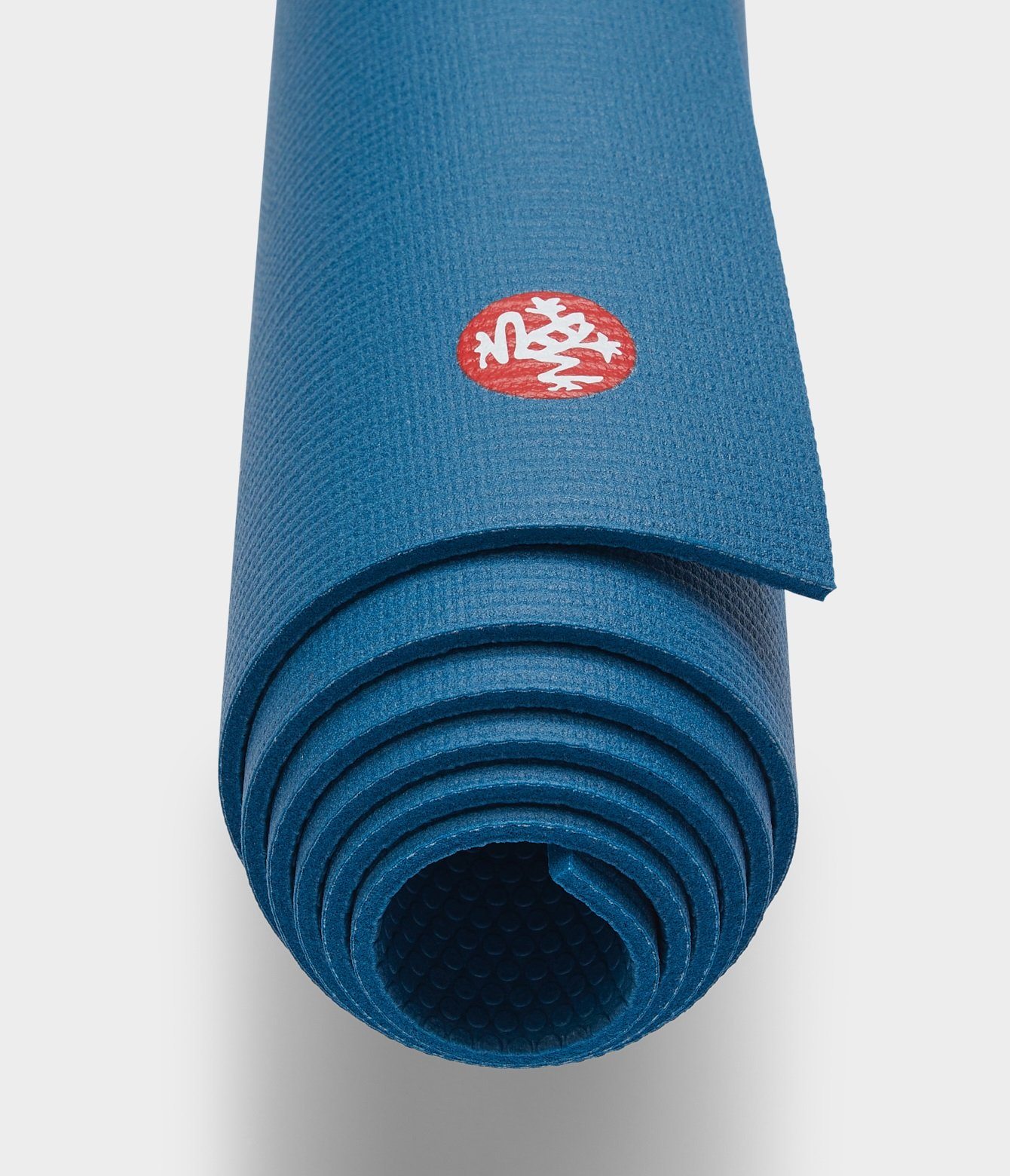 Manduka Pro Solid Yoga Mat 6mm - Sustainable Yoga Mat, Maldive