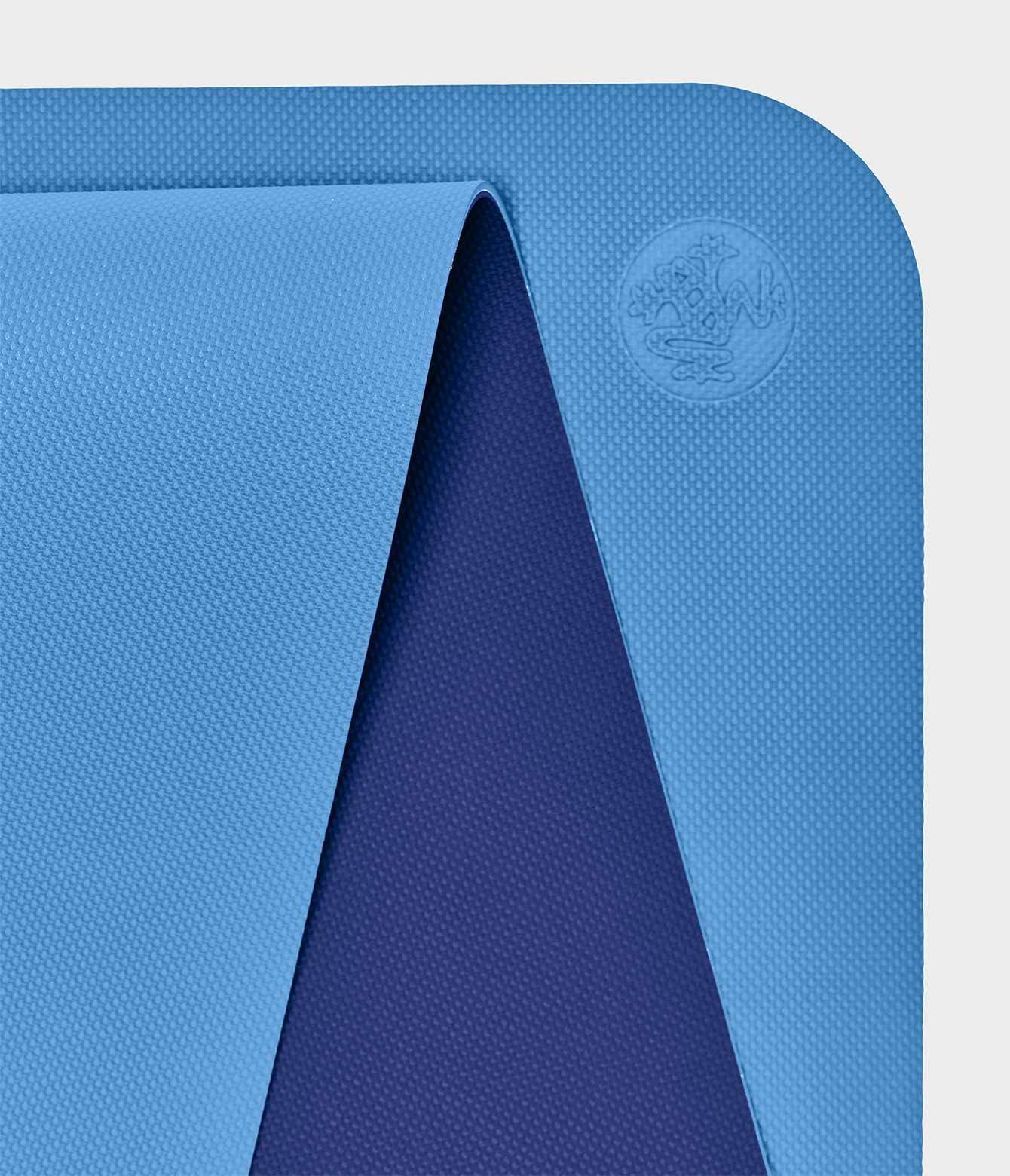 Manduka Begin Yoga Mat 5mm - Toxic Free & Eco-friendly, Light Blue
